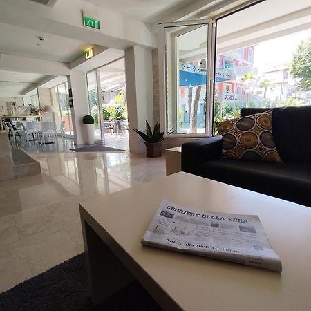 Hotel Desire' Riccione Exterior photo