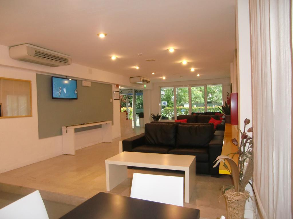 Hotel Desire' Riccione Exterior photo