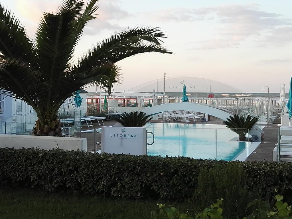 Hotel Desire' Riccione Exterior photo